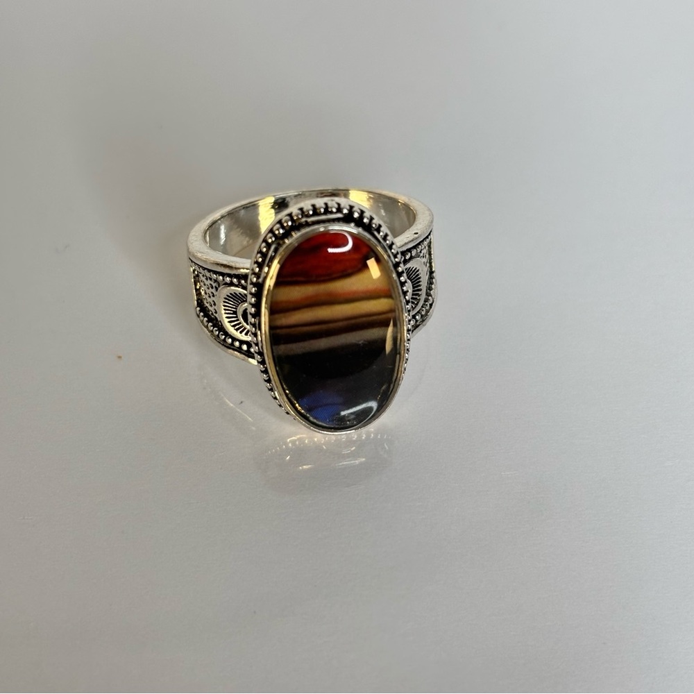 Multicolor Striped Stone Silver-Tone Oval Statement Ring. Size 9